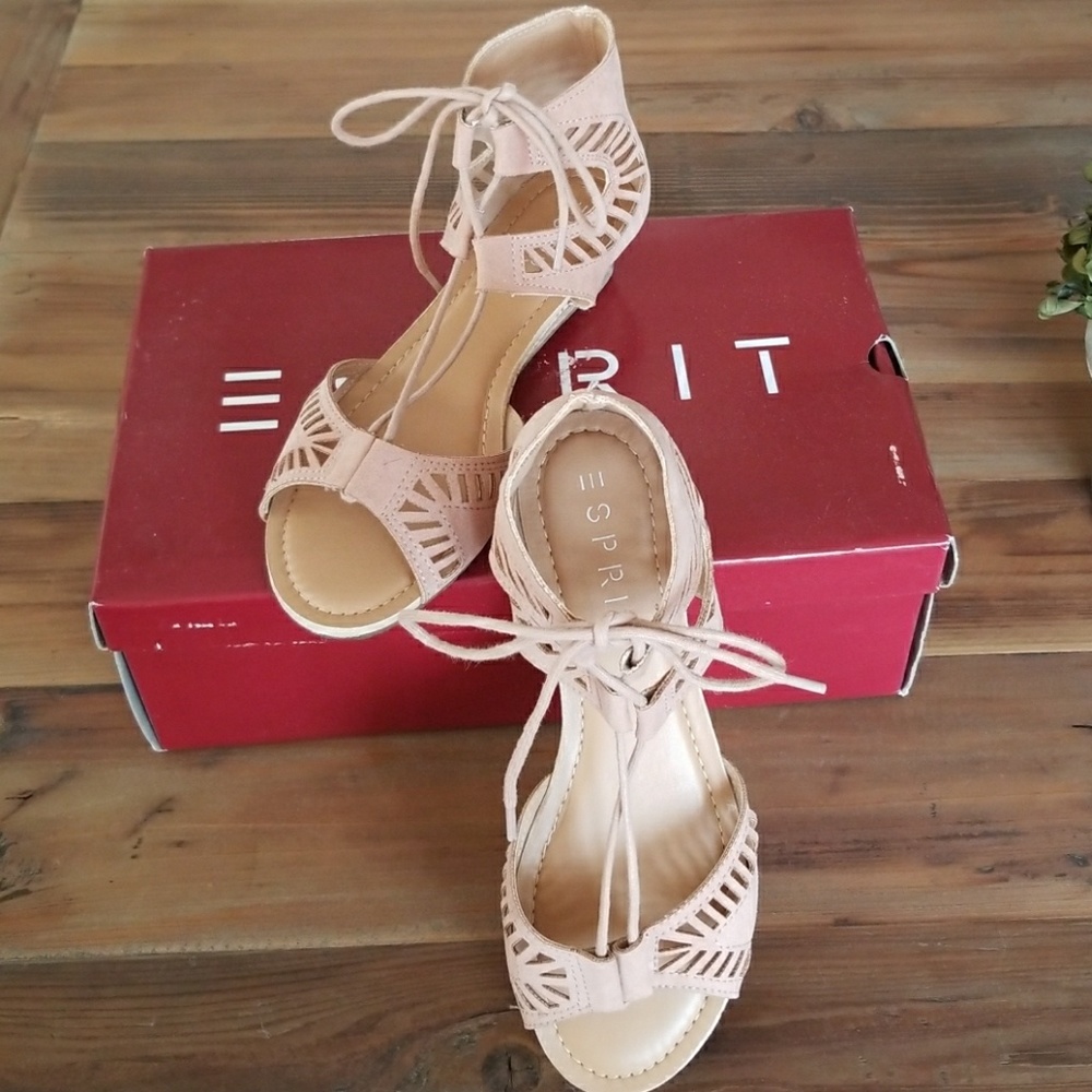Brand new comfy Spirit shoes